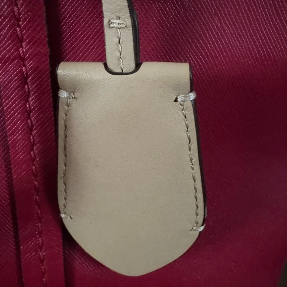 Coach Peyton Cora Domed Satchel - F25671 - Picture 11 of 11